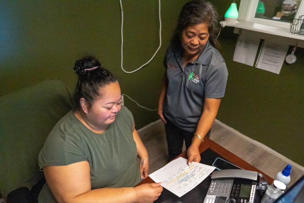 picture of back office staff